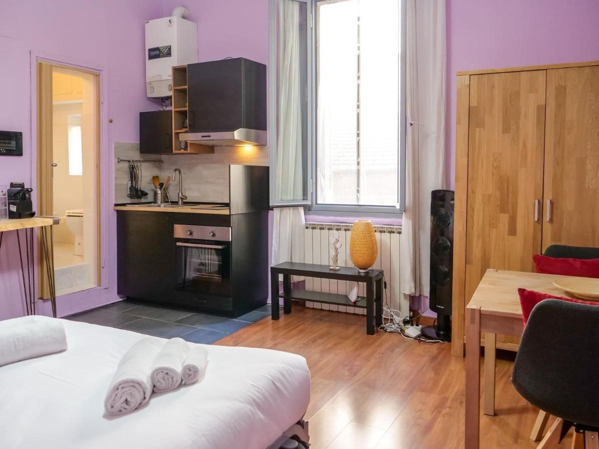 The Best Rent - Studio Nearby Sant'Agostino Metro Милано Екстериор снимка